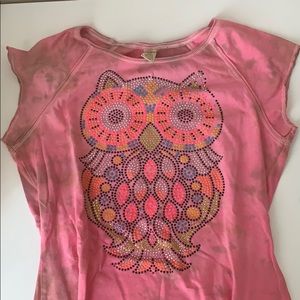 short sleeve pink tie dye tee with owl design